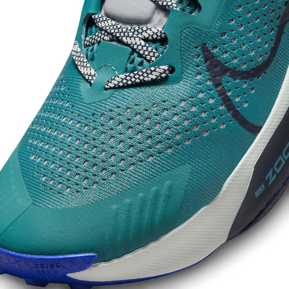 Left shoe toebox view of Nike Men's ZoomX Zegama Trail Running Shoes in green. (7728683057314)