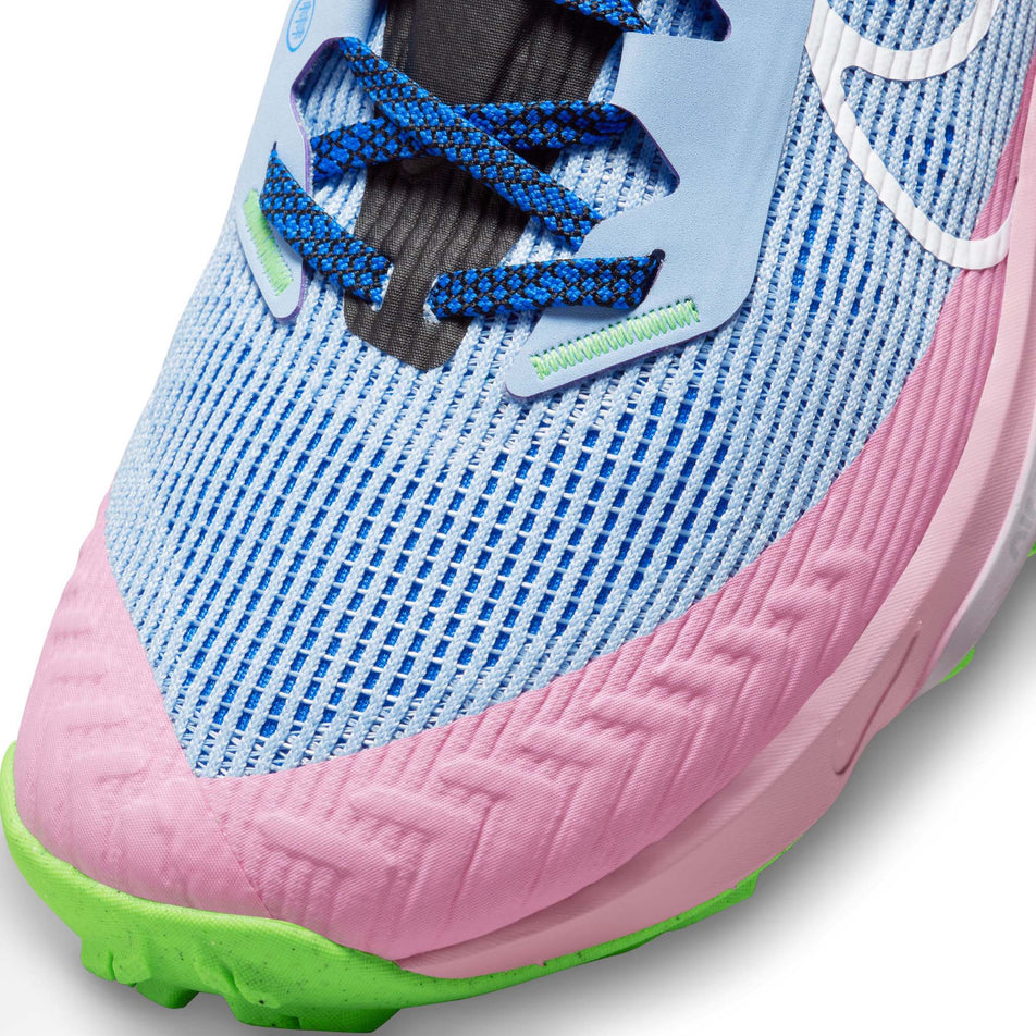 Toebox view of women's nike air zoom terra kiger 8 running shoes (7316455424162)