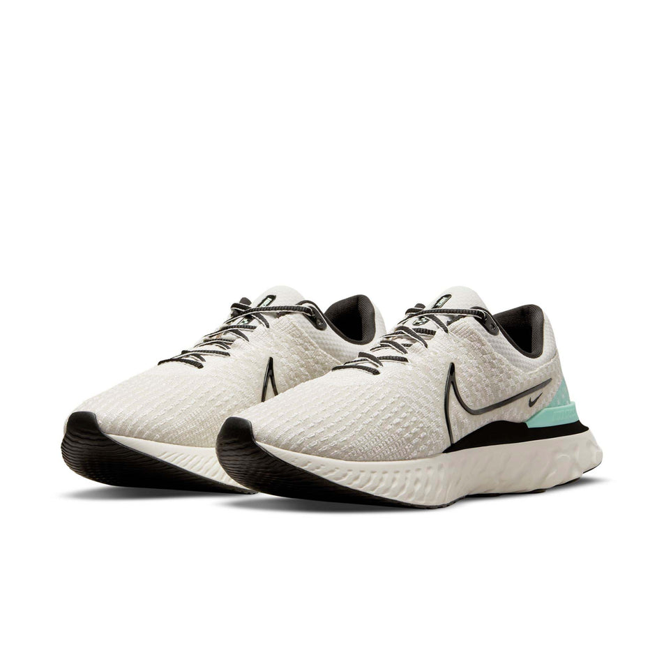 Anterior angled view of men's nike react infinity run flyknit 3 running shoes (7351501815970)