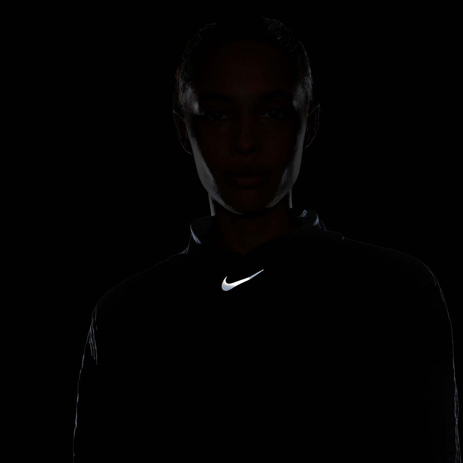 Reflective view of women's nike tf run division midlayer (7328903954594)
