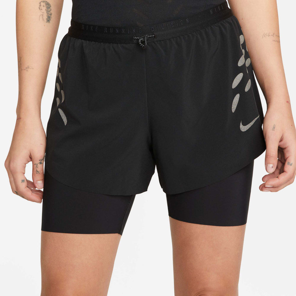 Front view of women's nike df run dvn 2in1 short (7386193395874)