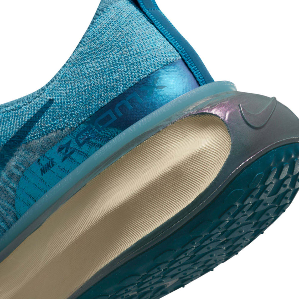 Heel view of Nike Men's ZoomX Invincible Run Flyknit 3 Running Shoes in blue. (7751492403362)