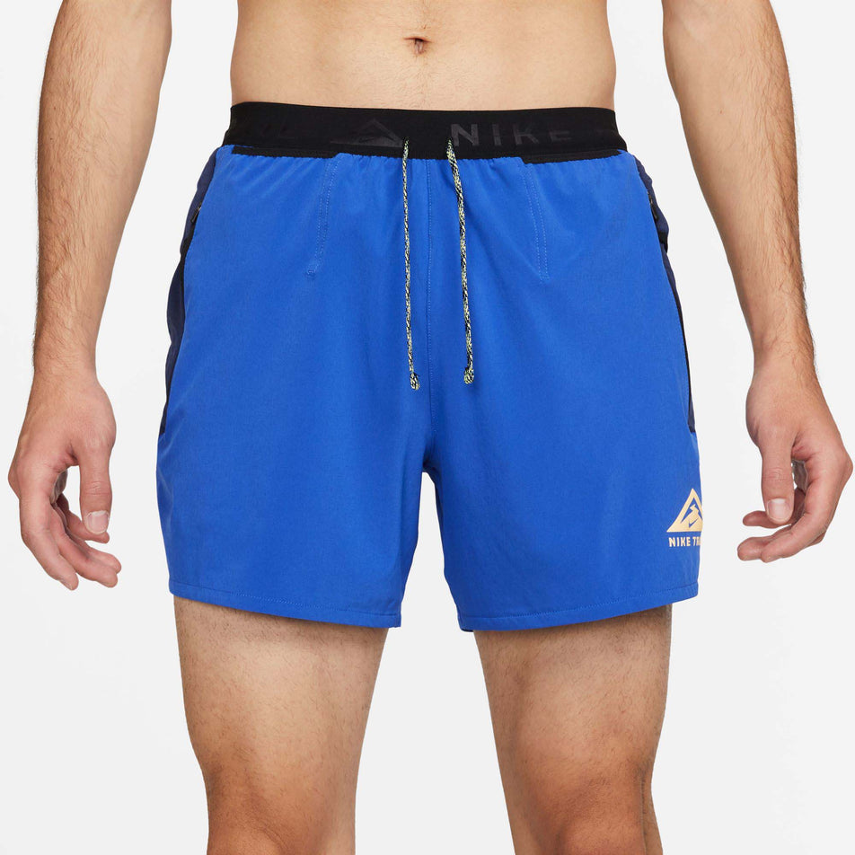Front view of Nike Men's DF Trail Running Short 5 Inch in blue. (7729616945314)