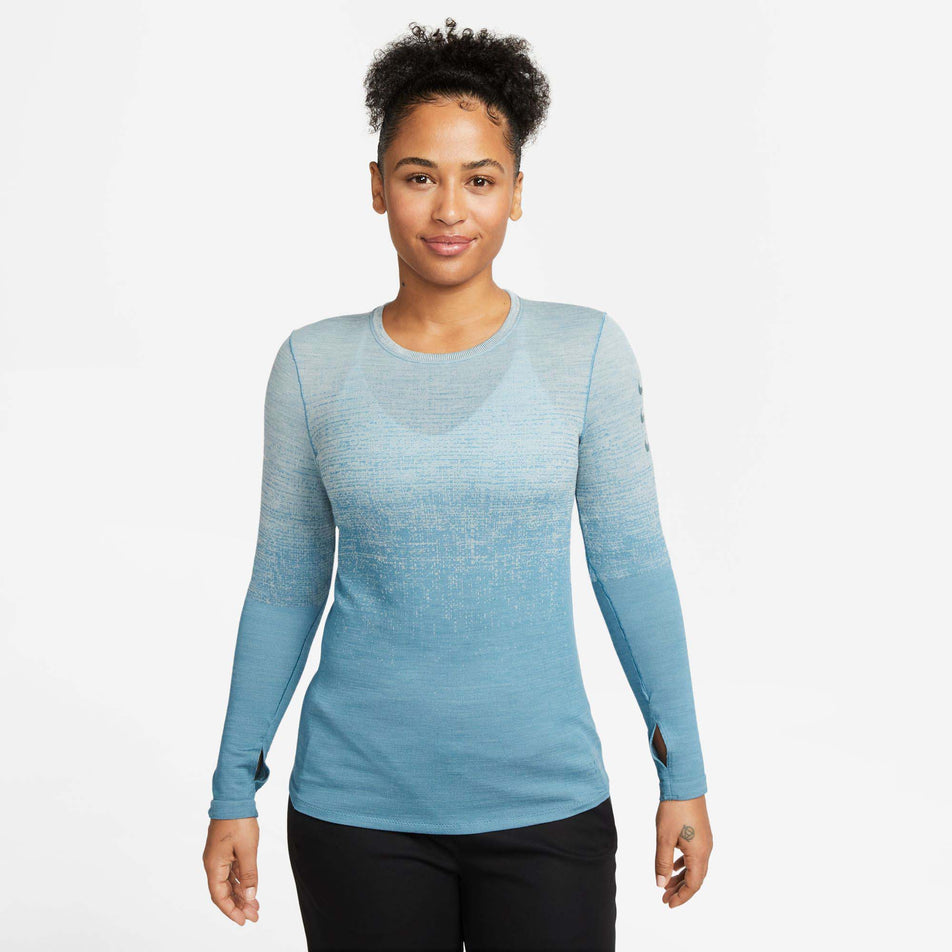 Front view of a model wearing a Nike women's Dri-FIT ADV Run Division Long-Sleeve Running Top (7729601249442)