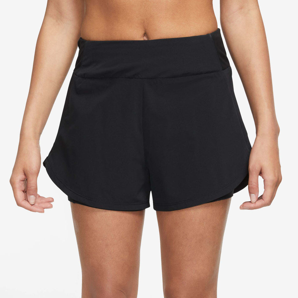 Front view of Nike Women's Bliss DF MR 3 Inch 2in1 Running Short in black. (7761806360738)