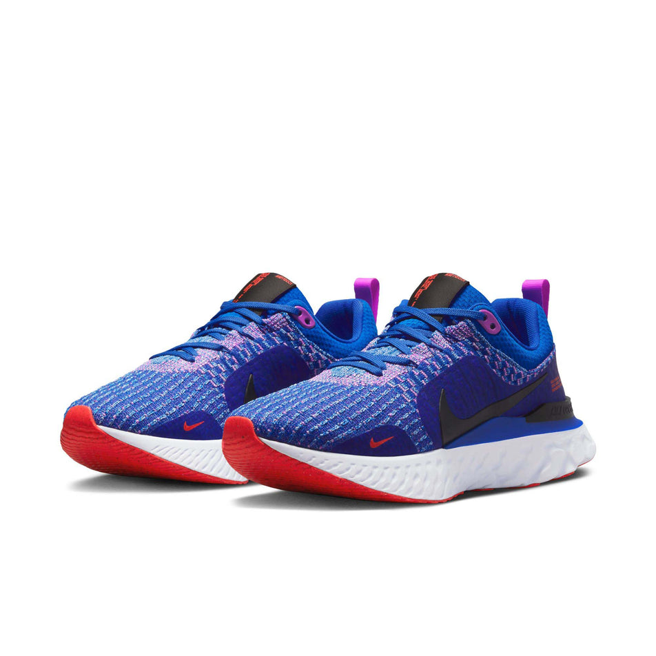 Pair anterior angled view of Nike Women's React Infinity Run Flyknit 3 Running Shoes in blue. (7728660119714)