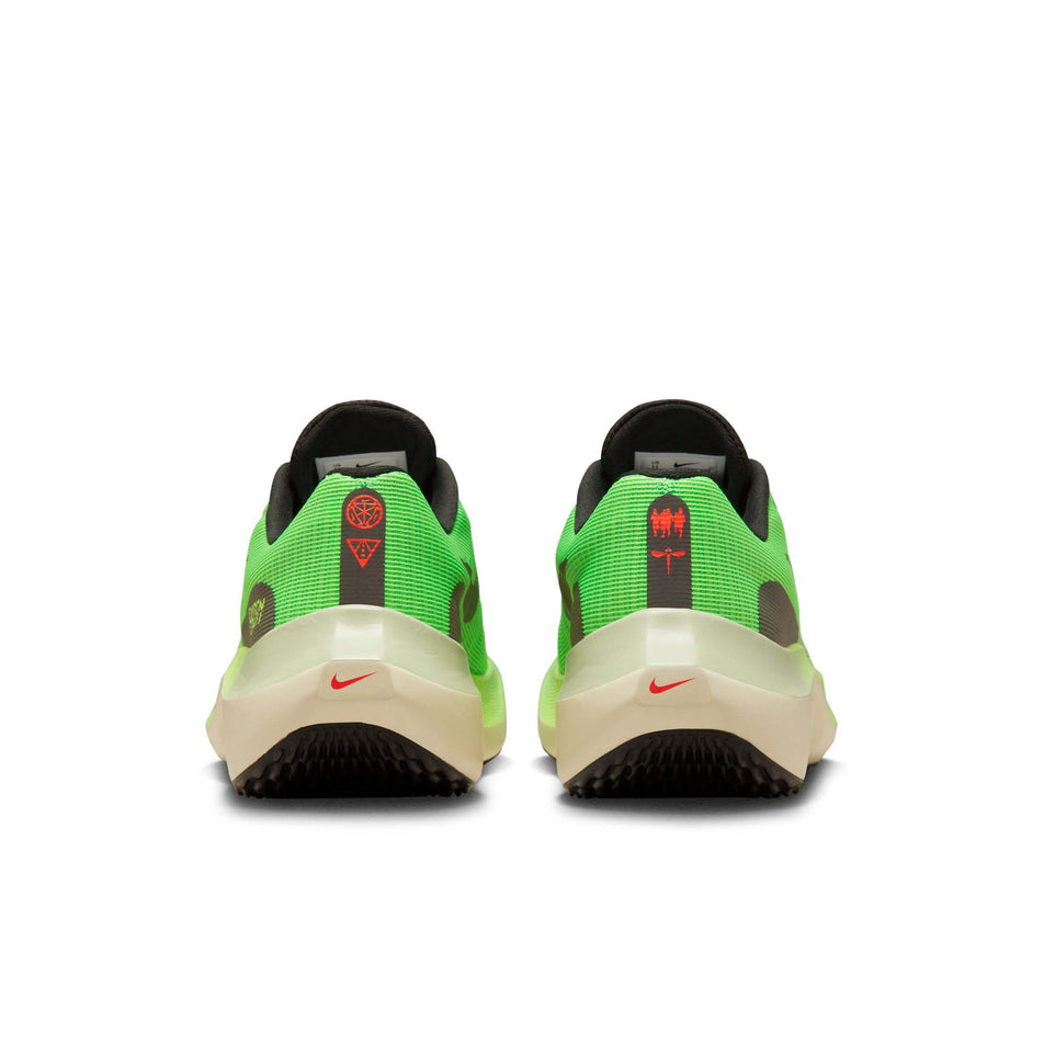 Posterior pair view of Nike Men's Zoom Fly 5 Running Shoes in green (7671178526882)