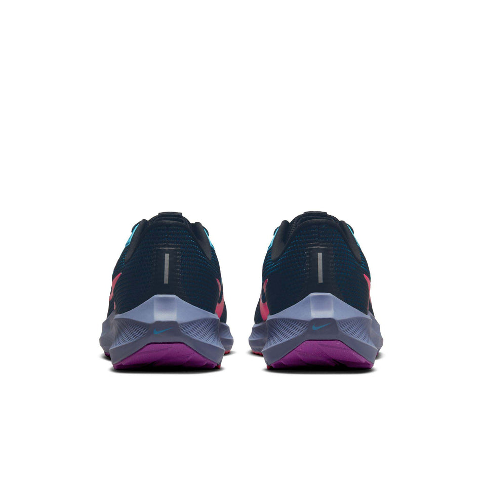 The heel units on a pair of men's Nike Air Zoom Pegasus 40 SE Road Running Shoes (7846184779938)