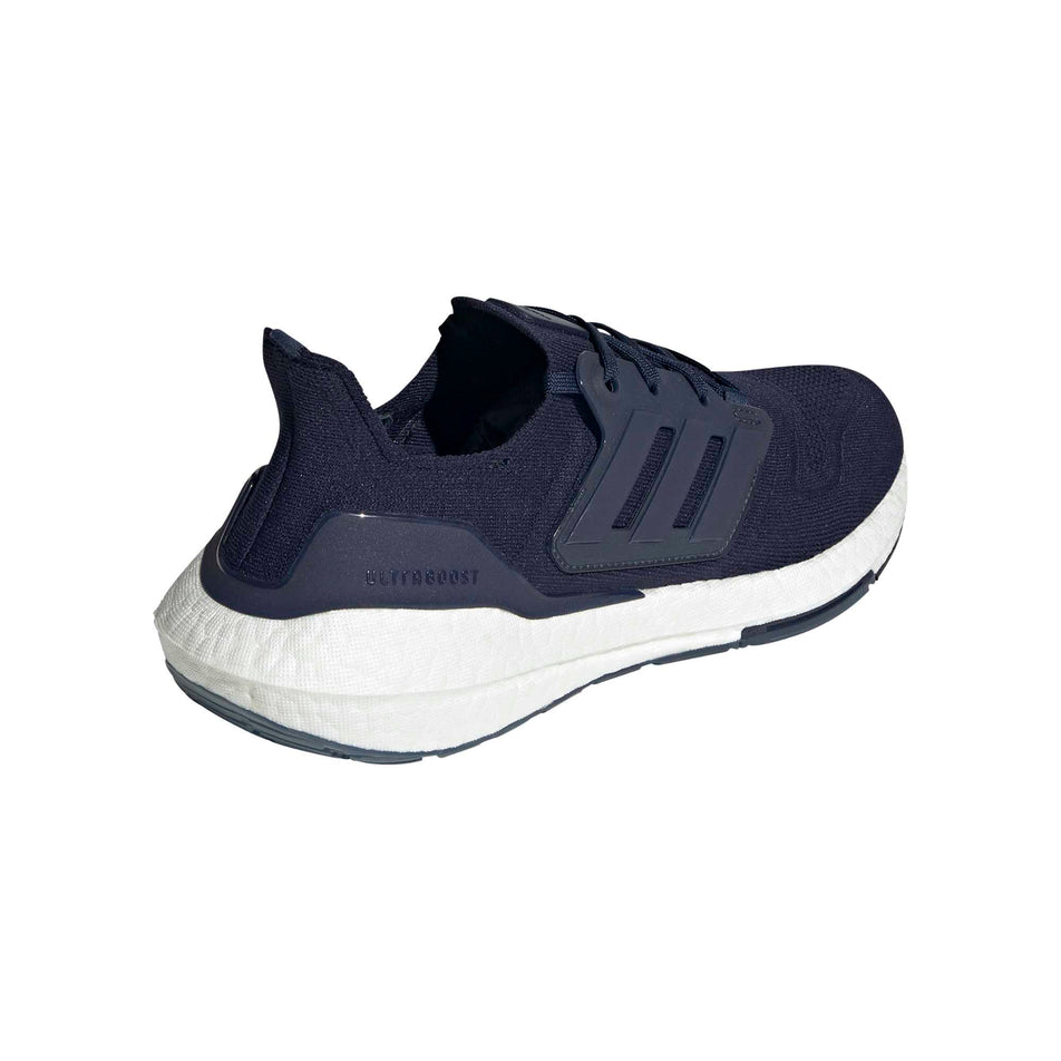 Posterior angled view of men's adidas ultraboost 22 running shoes (7275563974818)