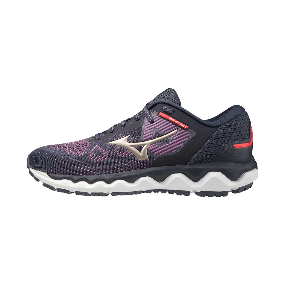 The left shoe from a pair of women's Mizuno Wave Horizon 5 (6897435246754)