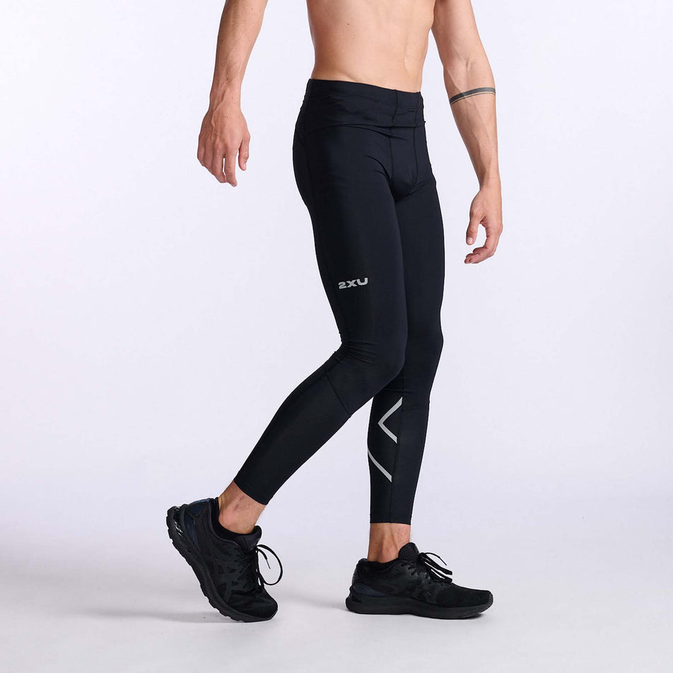 The front and lateral right side of a pair of 2XU Men's Aero Compression Tights, being worn by a model (7778321498274)