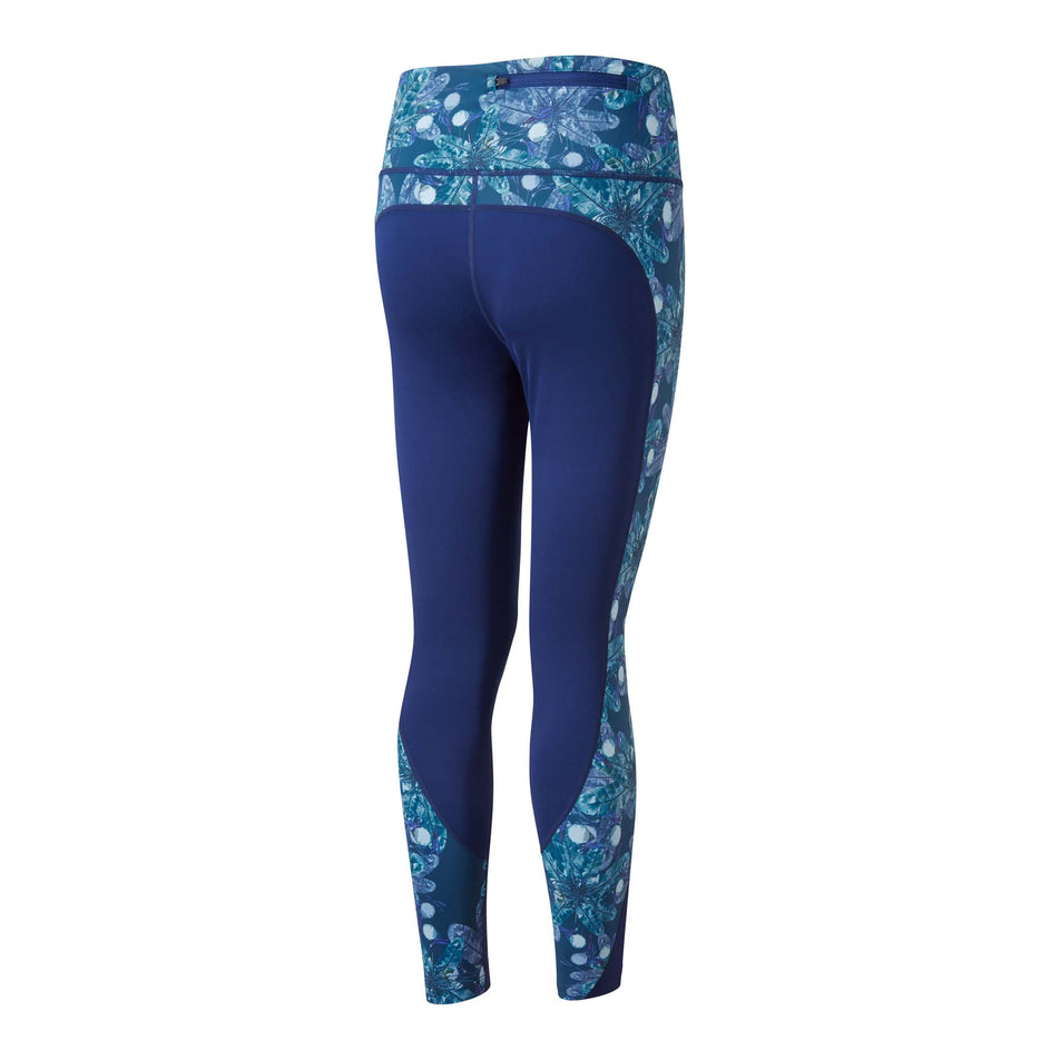 Behind view of women's ronhill life sculpt crop tight (7306495295650)