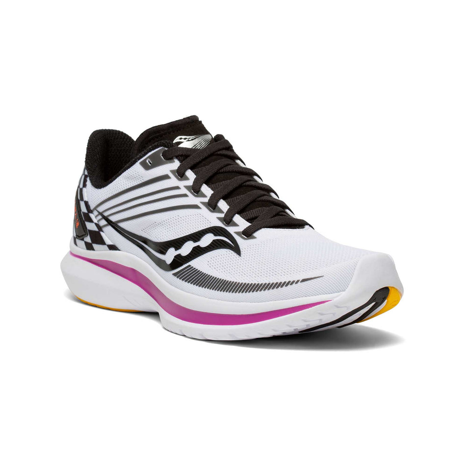 Front angled view of women's Saucony Kinvara 12 running shoe (6890853597346)