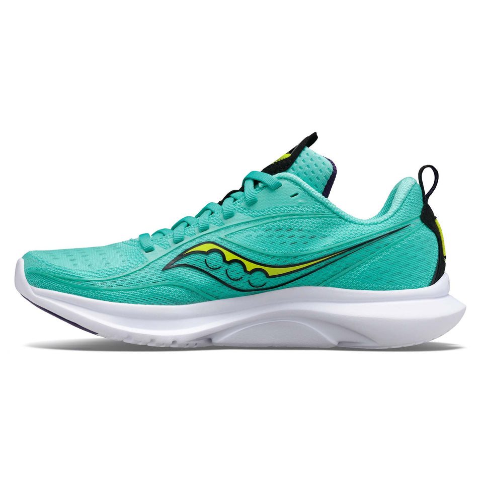 Medial view of women's saucony kinvara 13 running shoes (7271905460386)