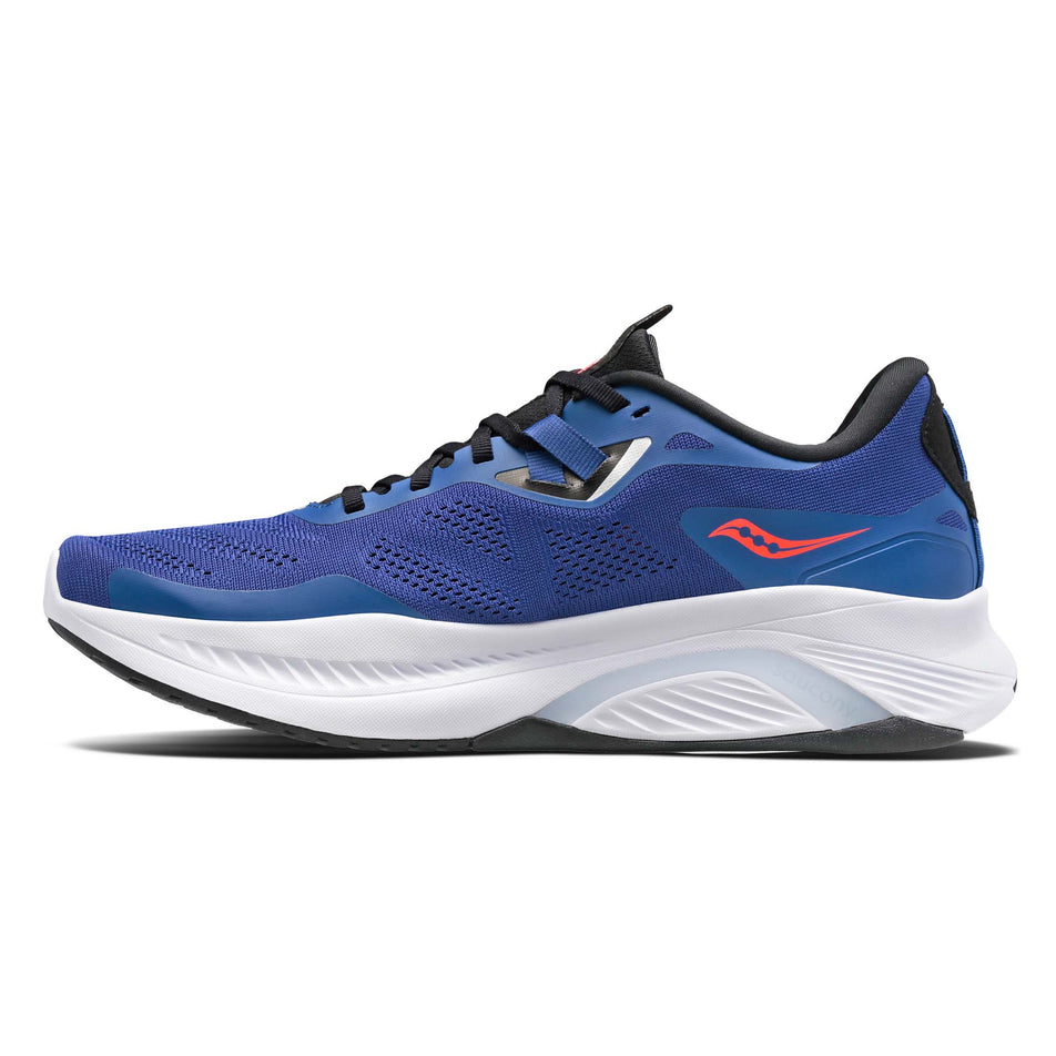 Medial view of men's saucony guide 15 running shoes (7271772127394)