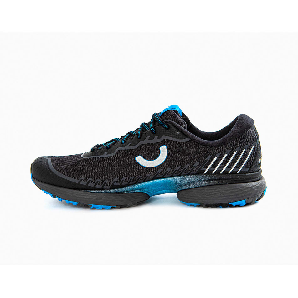 Right shoe medial view of True Motion Men's U-Tech Nevos Elements Running Shoes in black (7704178098338)