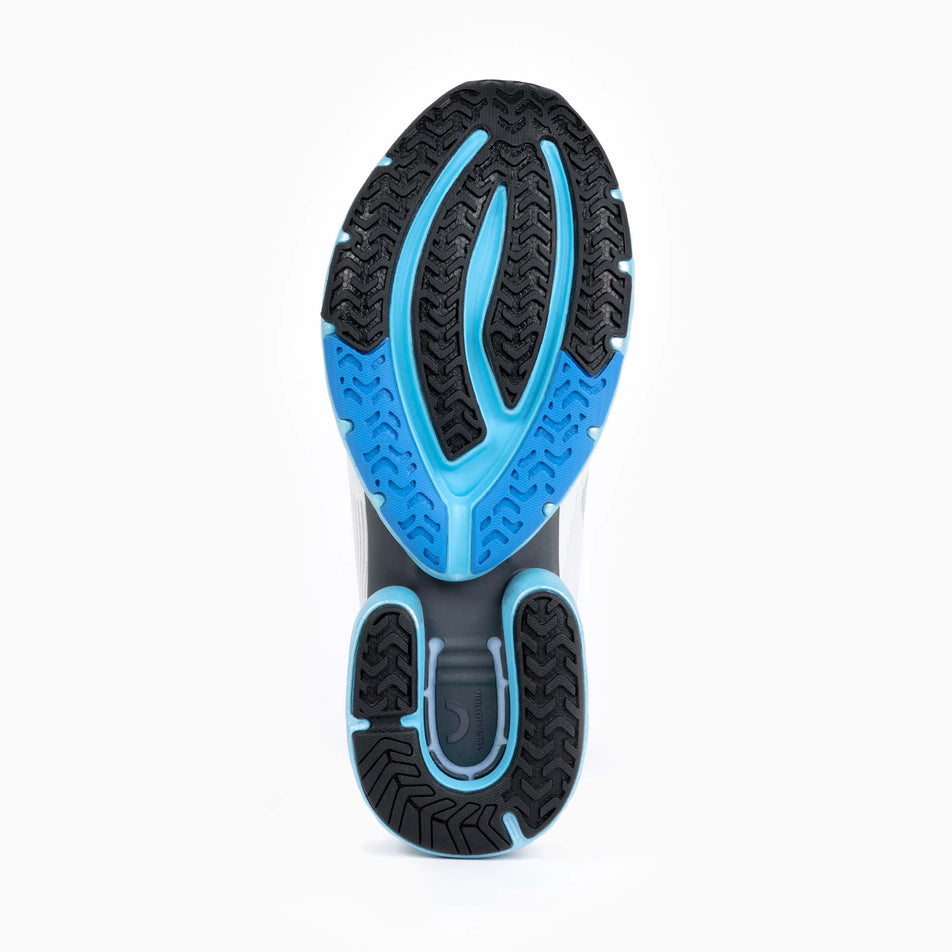 Outsole view of women's true motion u-tech solo running shoes (7373851689122)