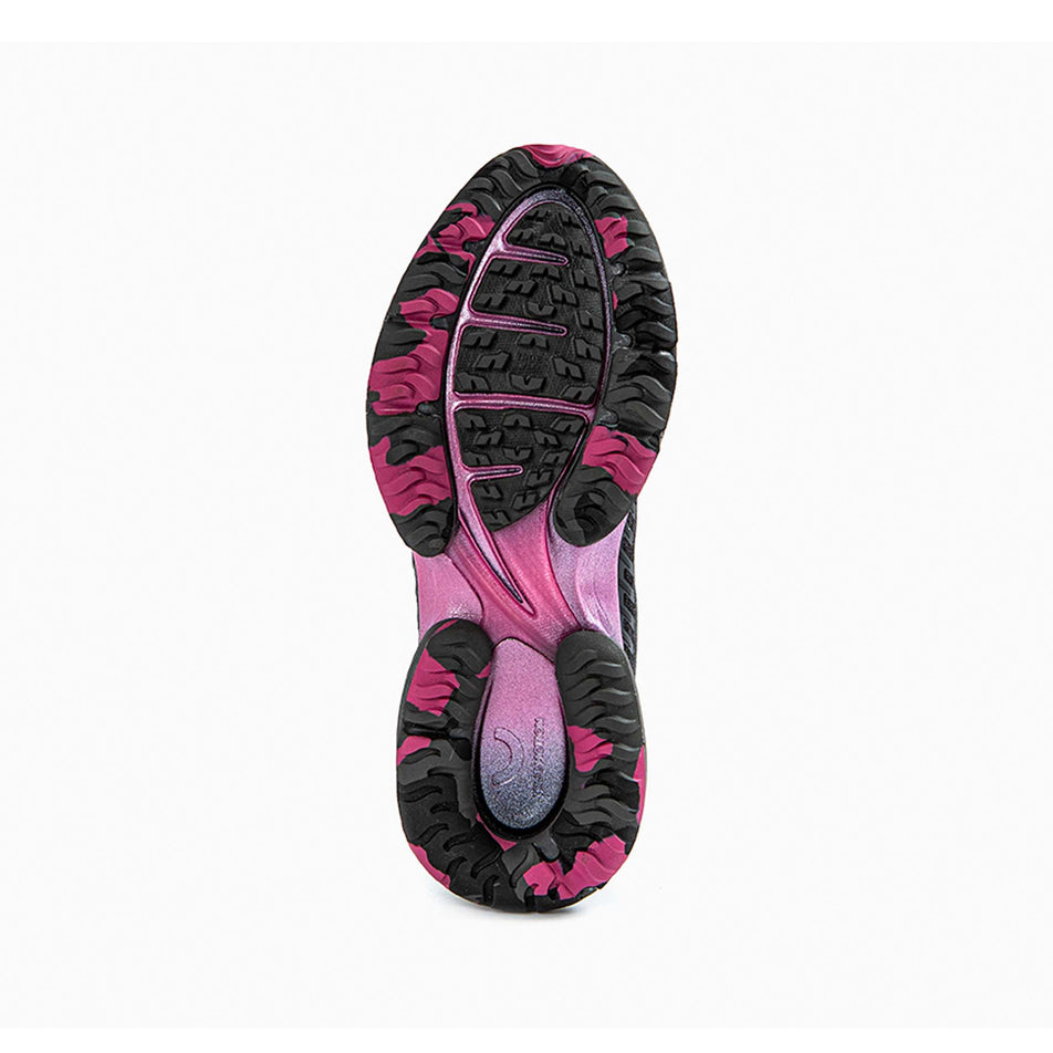 Right shoe outsole view of True Motion Women's U-Tech Nevos Elements Running Shoes in black (7704180359330)