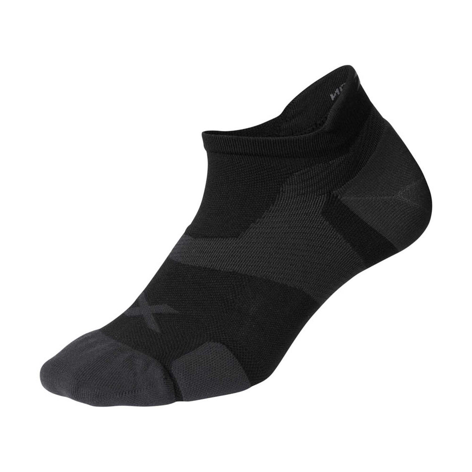 Lateral view of unisex 2XU vectr light cushion no show (6959108391074)