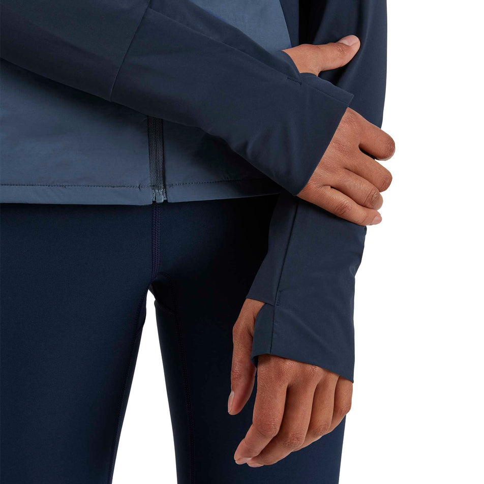 Thumb loop view of women's on climate jacket (6910435360930)
