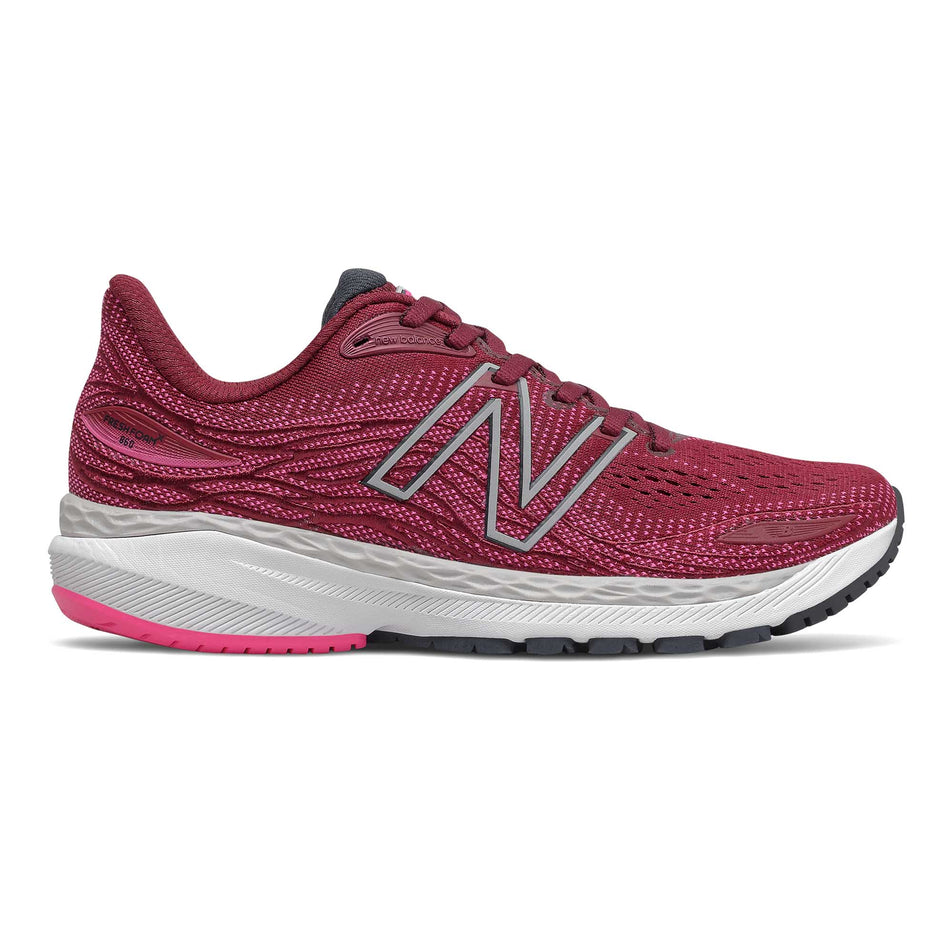 Lateral view of the right shoe from a pair of women's New Balance Fresh Foam 860v12 Running Shoes (7416979226786)