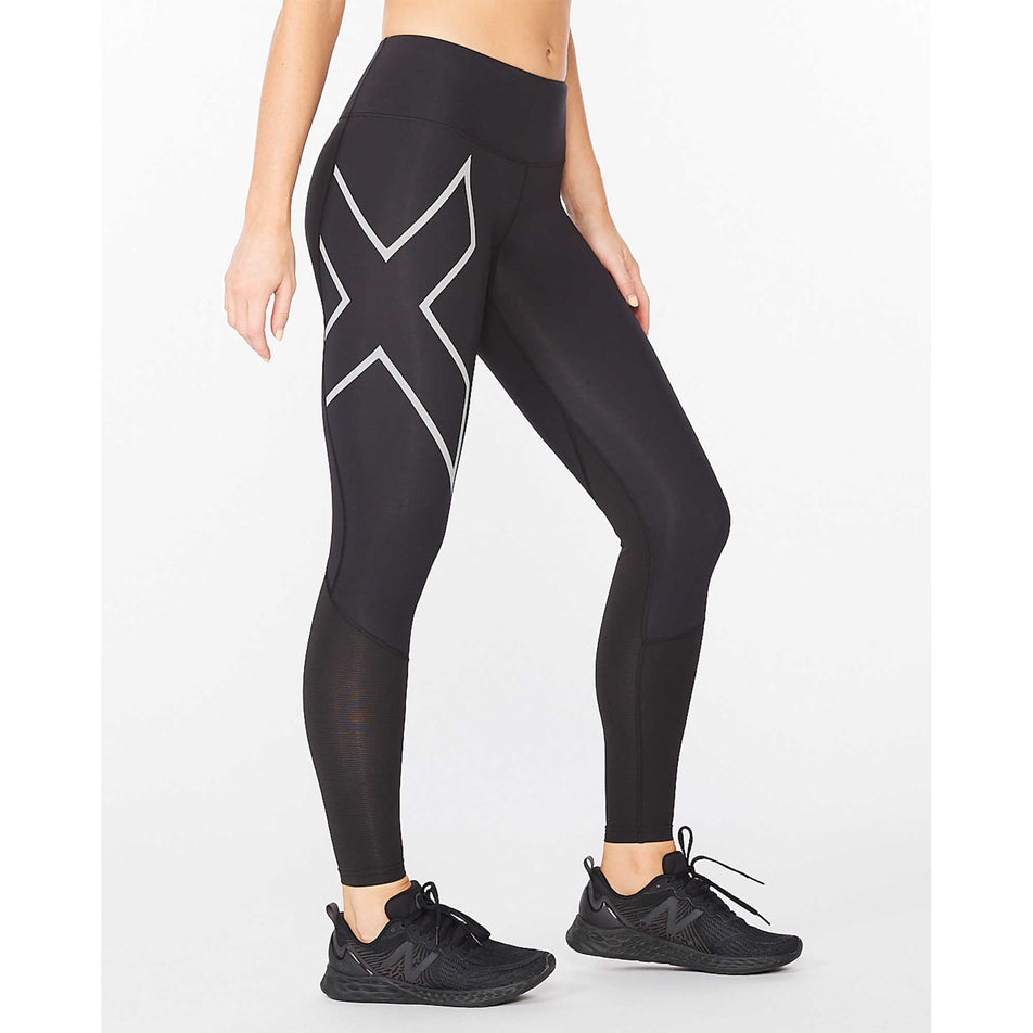 Side of Women’s Aero Vent Mid-Rise Compression Tights (6918234931362)