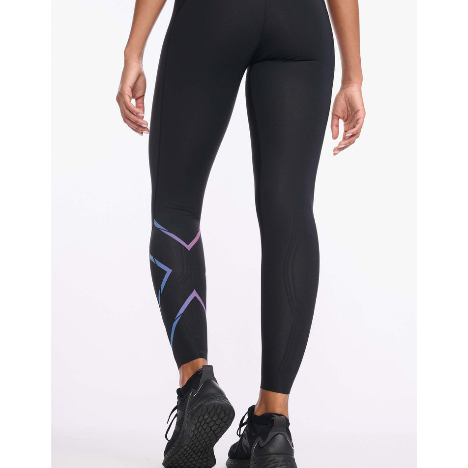 2XU Women's Light Speed Mid-Rise Compression Tights