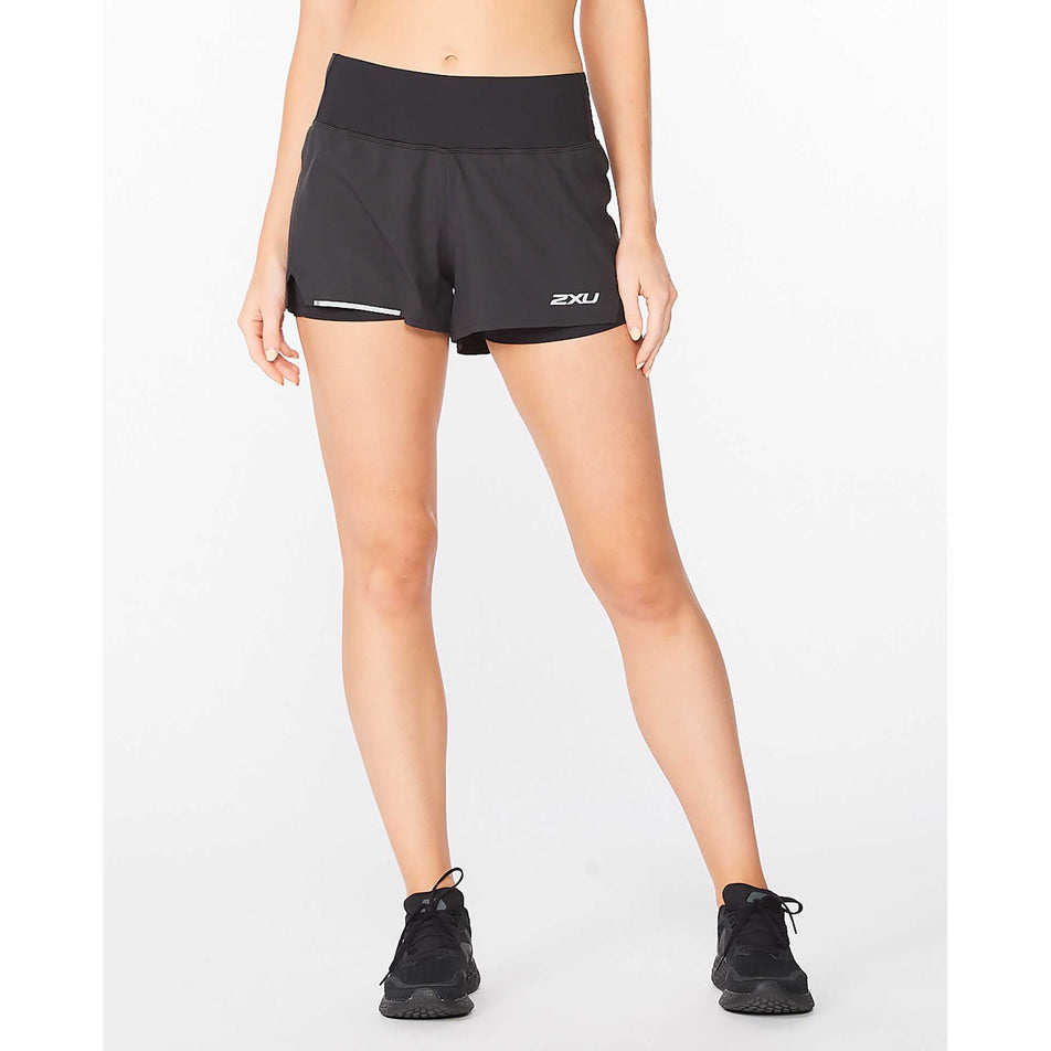 Front of 2XU Aero 2-in1 3 Inch Shorts (6918241157282)